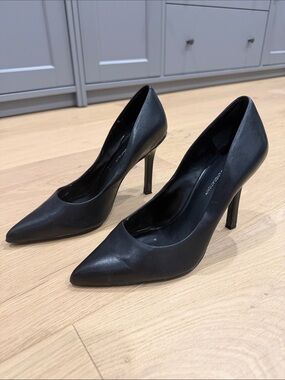 BCBGeneration Black Pointed-Toe Stiletto Pumps